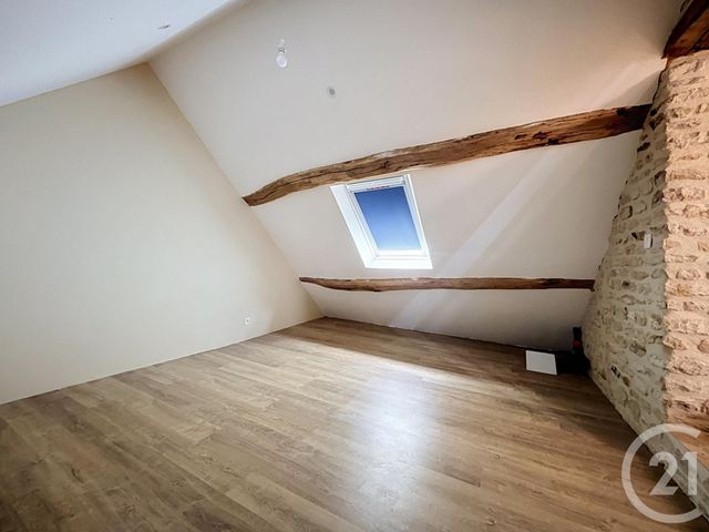 maison à louer - 7 pièces - 203.68 m2 - ARGENTAN - 61 - BASSE-NORMANDIE - Century 21 Ml Immobilier