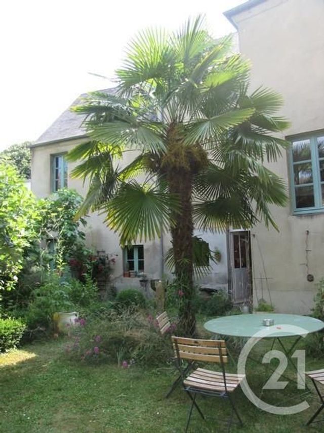 maison à louer - 7 pièces - 203.68 m2 - ARGENTAN - 61 - BASSE-NORMANDIE - Century 21 Ml Immobilier