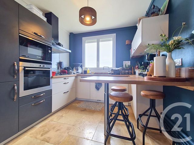 Appartement à vendre - 3 pièces - 71.54 m2 - ARGENTAN - 61 - BASSE-NORMANDIE - Century 21 Ml Immobilier