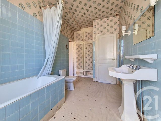 maison à vendre - 6 pièces - 162.37 m2 - ARGENTAN - 61 - BASSE-NORMANDIE - Century 21 Ml Immobilier