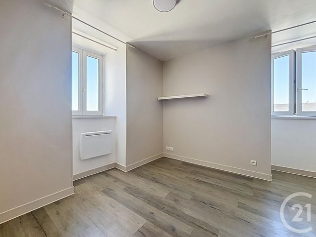 Appartement F1 bis à louer - 2 pièces - 28.02 m2 - ARGENTAN - 61 - BASSE-NORMANDIE - Century 21 Ml Immobilier