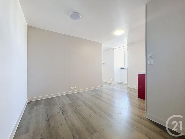 Appartement F1 bis à louer - 2 pièces - 28.02 m2 - ARGENTAN - 61 - BASSE-NORMANDIE - Century 21 Ml Immobilier