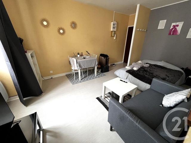 Appartement Studio à louer - 1 pièce - 23.0 m2 - ARGENTAN - 61 - BASSE-NORMANDIE - Century 21 Ml Immobilier