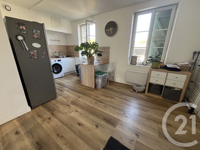 Appartement F3 à louer TRUN