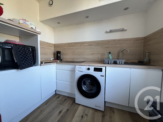 Appartement F3 à louer - 3 pièces - 47.0 m2 - TRUN - 61 - BASSE-NORMANDIE - Century 21 Ml Immobilier