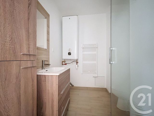 Appartement F2 à louer - 2 pièces - 36.0 m2 - ARGENTAN - 61 - BASSE-NORMANDIE - Century 21 Ml Immobilier