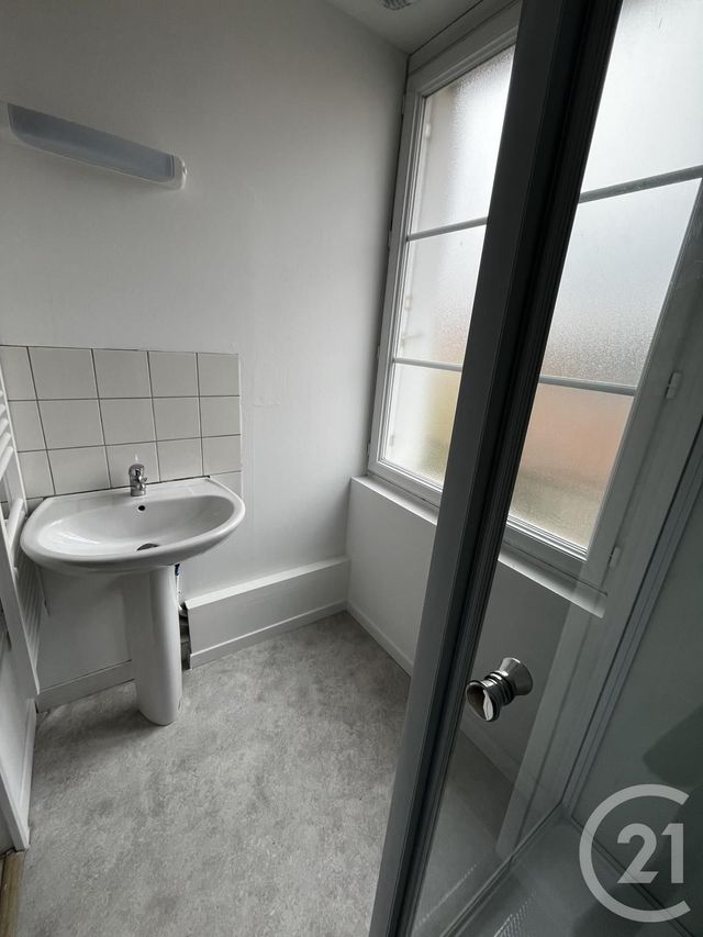 Appartement à louer - 2 pièces - 38.0 m2 - TRUN - 61 - BASSE-NORMANDIE - Century 21 Ml Immobilier