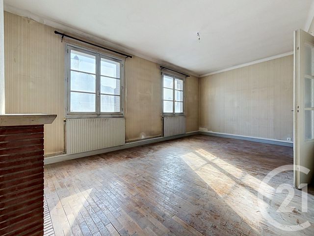 Appartement à vendre - 8 pièces - 179.33 m2 - ARGENTAN - 61 - BASSE-NORMANDIE - Century 21 Ml Immobilier