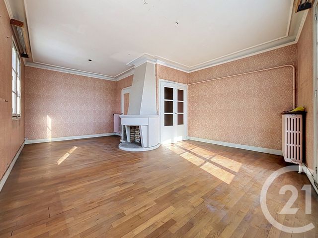 Appartement à vendre - 8 pièces - 179.33 m2 - ARGENTAN - 61 - BASSE-NORMANDIE - Century 21 Ml Immobilier