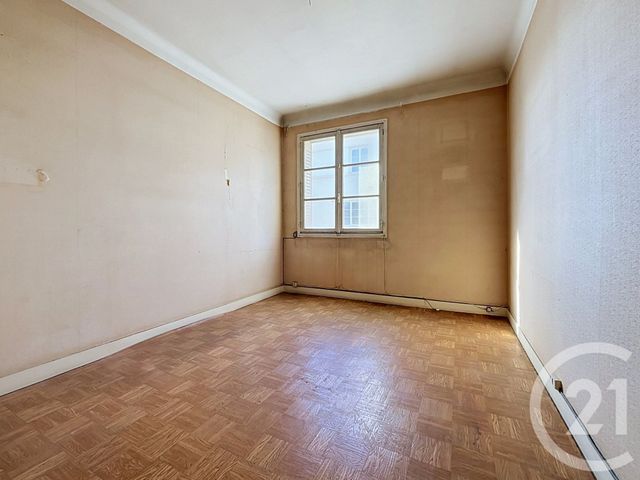 Appartement à vendre - 8 pièces - 179.33 m2 - ARGENTAN - 61 - BASSE-NORMANDIE - Century 21 Ml Immobilier